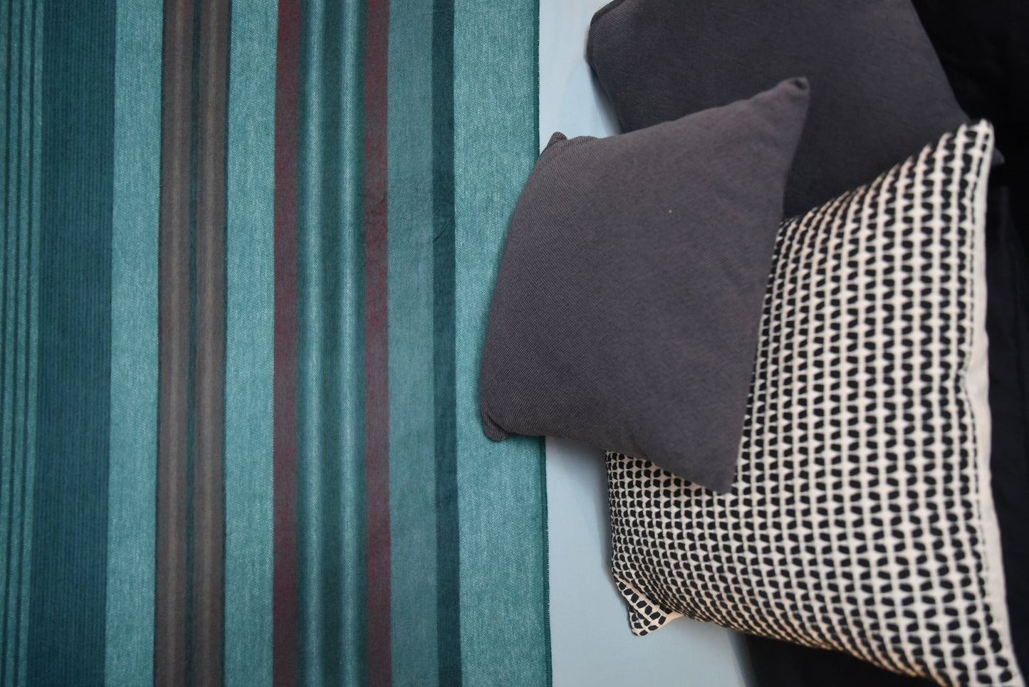 Emerald Forest Green Alpaca Wool Blanket Laipaca Photo