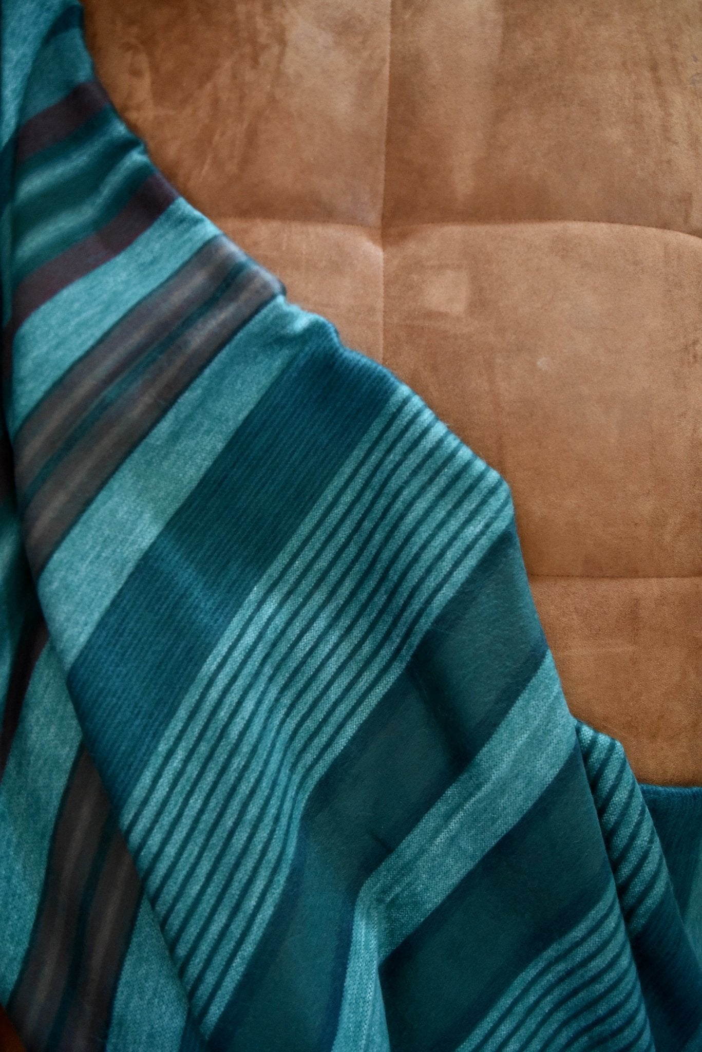 Emerald Forest Green Alpaca Wool Blanket Laipaca Photo