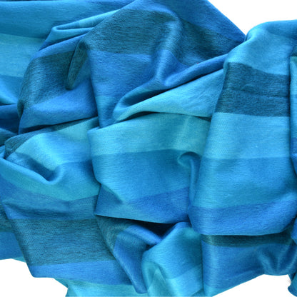 Ocean Breeze Alpaca Wool Blanket Queen 90" x 65" - Laipaca: Handcrafted Alpaca Finery