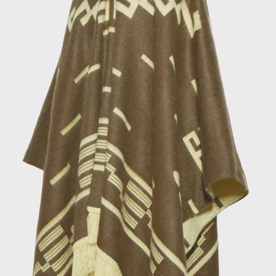 Brown Clint Eastwood Poncho: Handmade from Alpaca Wool - Laipaca: Handcrafted Alpaca Finery